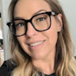 Meet your Posher, Lacey